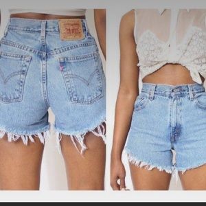 Levi’s 550 vintage denim shorts